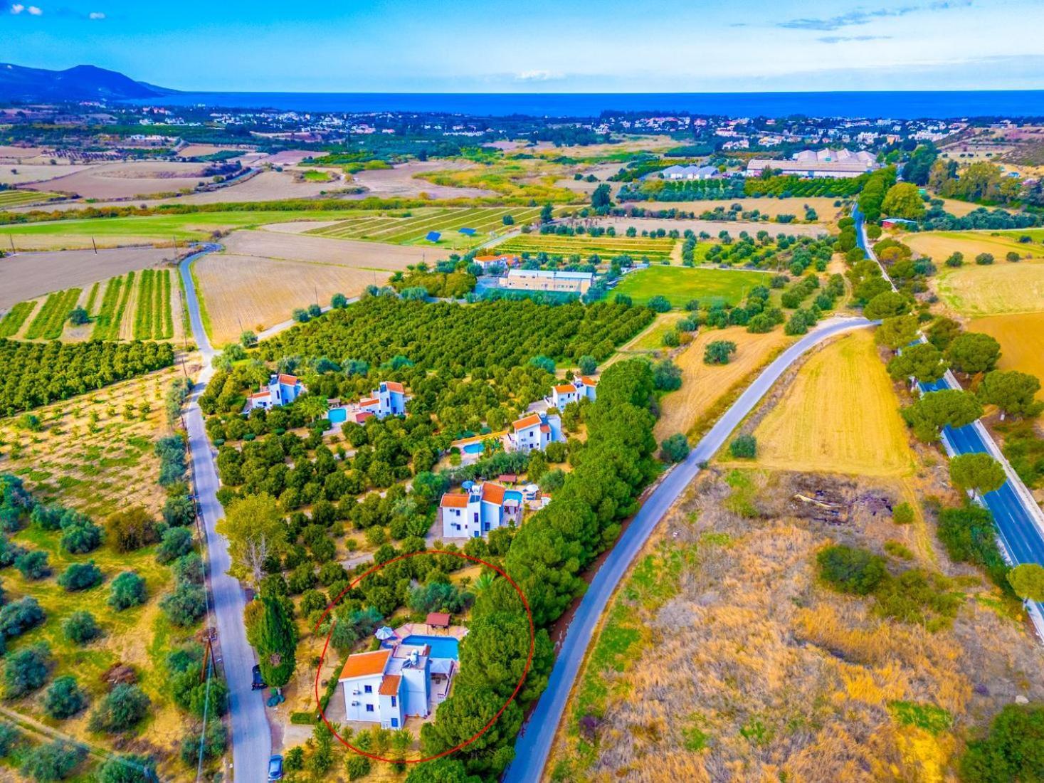 Villa Charoula Ena Polis ภายนอก รูปภาพ